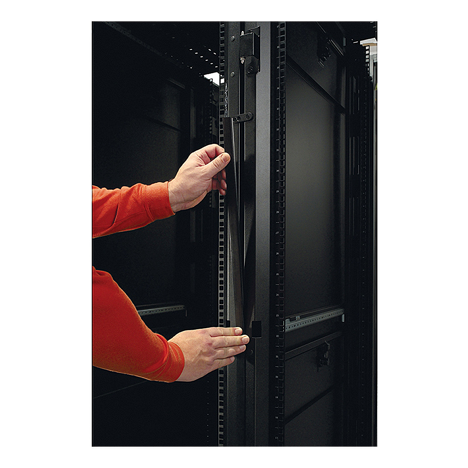 NetShelter SX 42U/48U Baying Trim Kit Black View 5