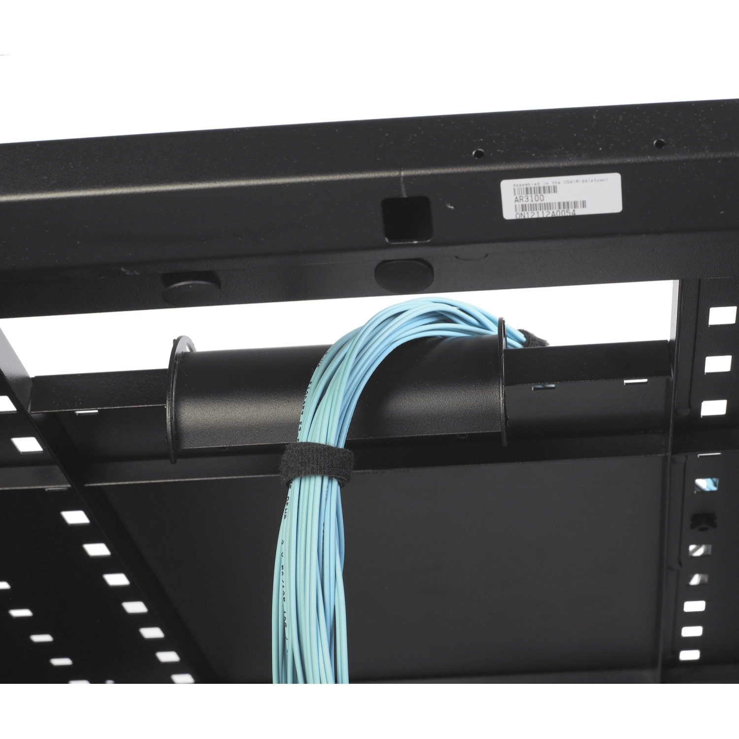 APC NetShelter Cable Management, Vertical Cable Manager, Cable Fall (radius drop), for for NetShelter Racks, and Cable Ladders, Set of 2 Hardware Detail