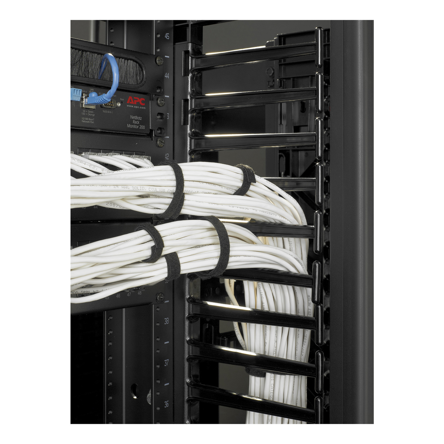 Valueline, Vertical Cable Manager for 2 & 4 Post Racks, 84"H X 6"W, Double-Sided with Doors View 5