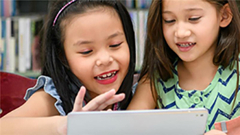 child on computer image