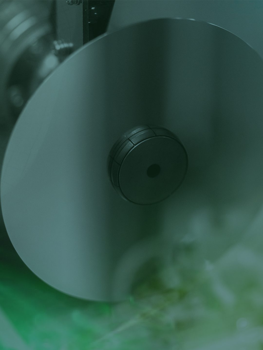 Seagate Exos SCALE enclosure showing optimized airflow paths and dynamic fan control modules