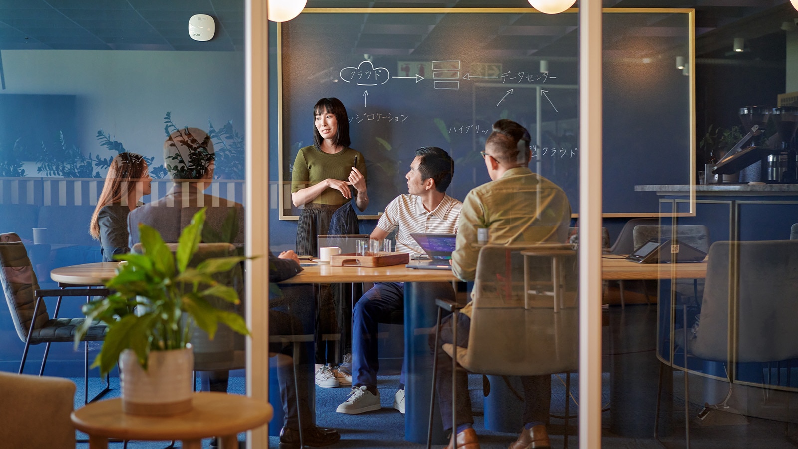 Team planning a hybrid cloud strategy spanning cloud, colocation, and the data center