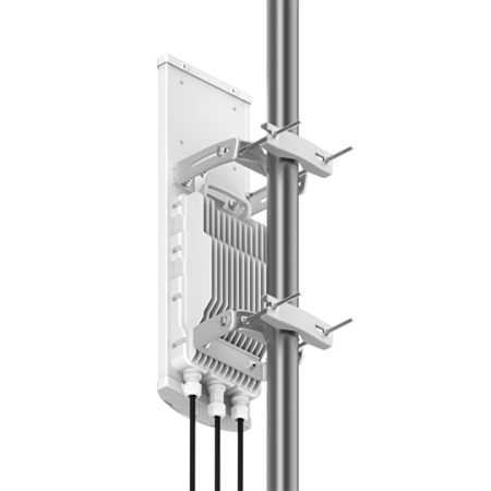 PMP 450v Fixed Wireless Access Point
