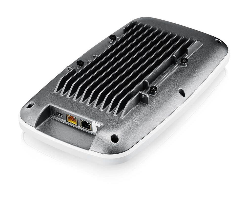 Zyxel WBE660S Rear